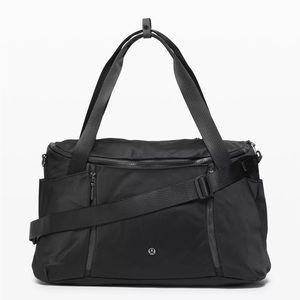 Lululemon Define Duffel